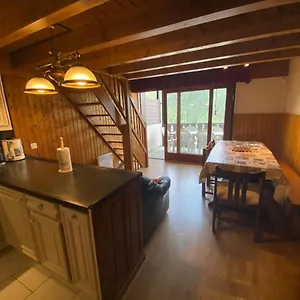 Joli 6 Personnes Apartment Chatel