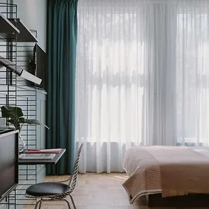 https://supernova-hotel.thehaguehotels.net