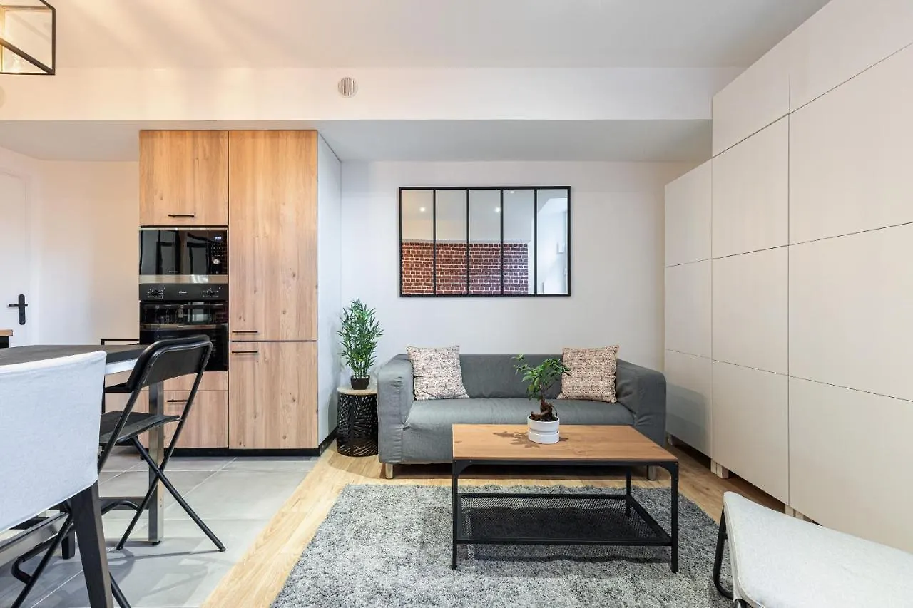 Le Loft Magnan - Ac- Pres Mer - Wifi - Parking - Confort Et Moderne - Supermarches Et Tram Proches Nice Apartment