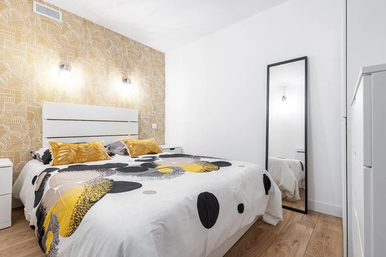 Le Loft Magnan - Ac- Pres Mer - Wifi - Parking - Confort Et Moderne - Supermarches Et Tram Proches Nice 0*,